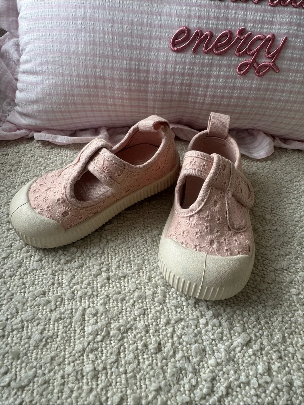 H&M Blush Pink Floral Hook-and-Loop Baby Shoes